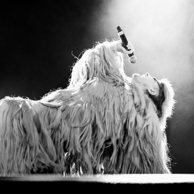 Peaches live at Columbiahalle Berlin captured by Yvonne Hartmann