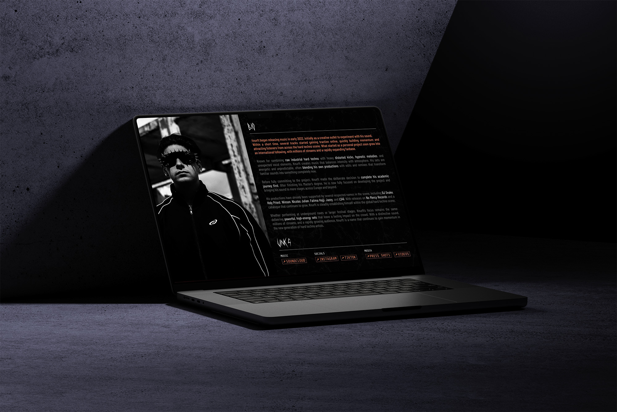Design of an electronic press kit by Yvonne Hartmann for the Dutch music producer KNURFT